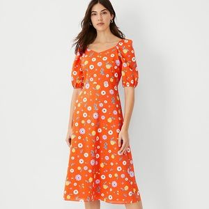 ANN TAYLOR. Floral V-Neck Dress